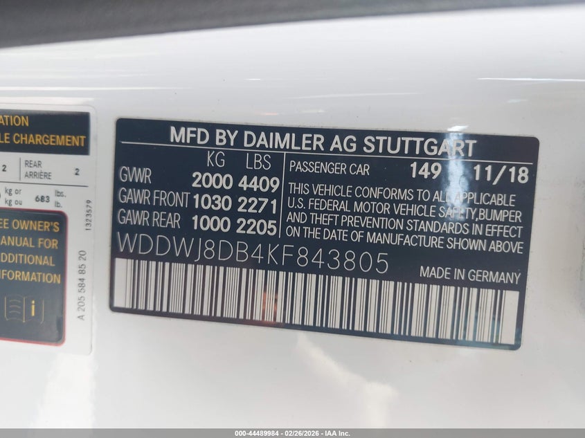 WDDWJ8DB4KF843805 Mercedes-Benz C 300