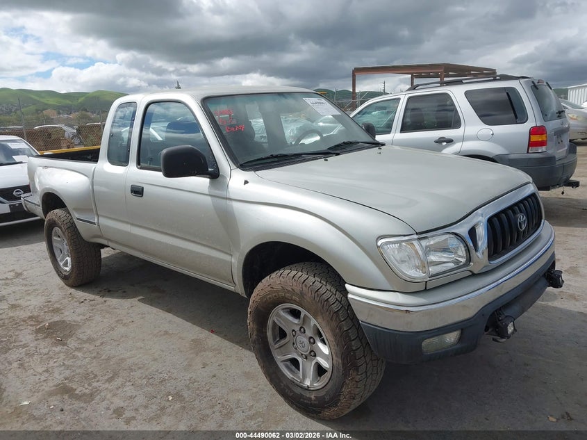 2001 Toyota Tacoma Base V6