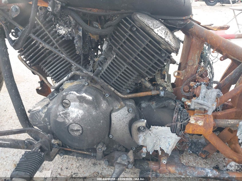 2006 Yamaha Xvs1100 A VIN: JYAVP11EX6A089575 Lot: 44490255