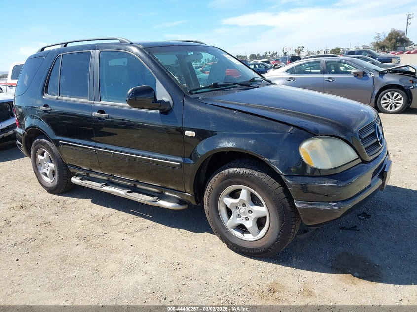 2000 Mercedes-Benz Ml 320