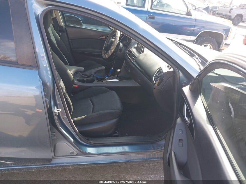 2015 Mazda Mazda3 I Sport