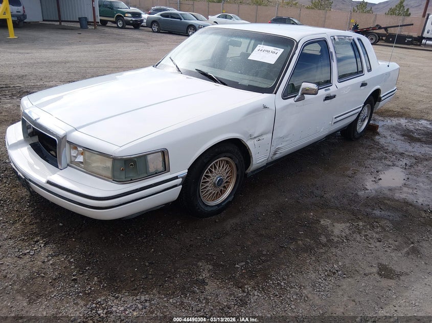 1993 Lincoln Town Car Executive