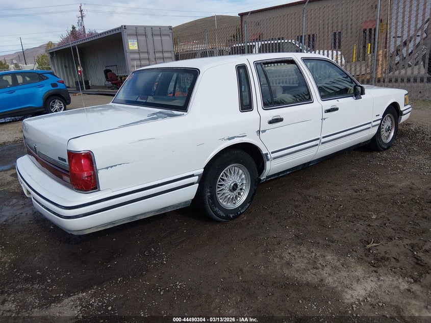 1993 Lincoln Town Car Executive