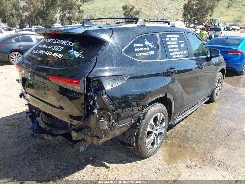 2023 Toyota Highlander Hybrid Xle