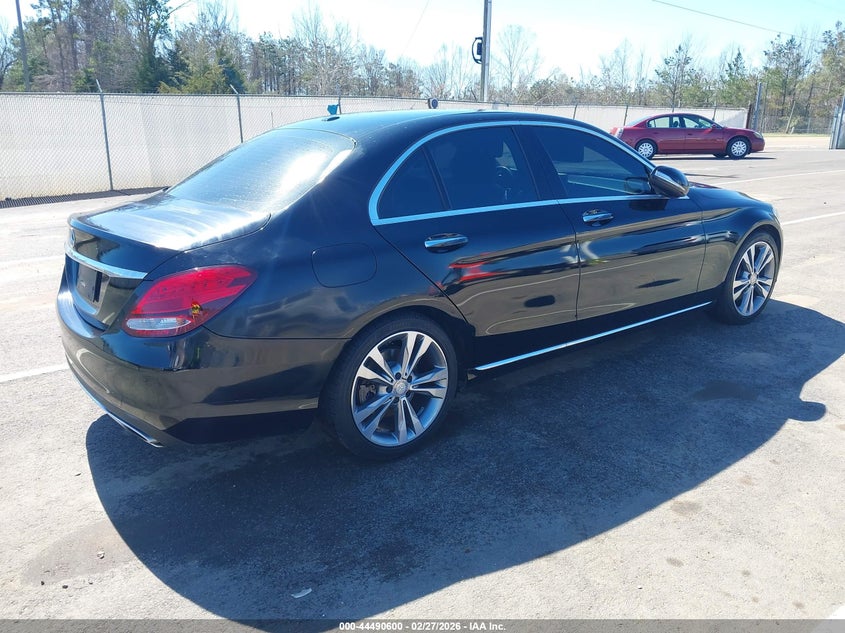 2015 Mercedes-Benz C 300