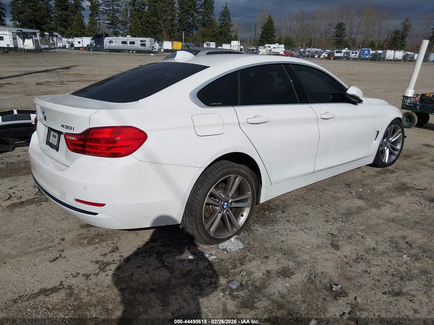 2017 BMW 4er 2.0 430I Gran Coupe xDrive white Lot 111044490618 Vin WBA4F9C52HG792504