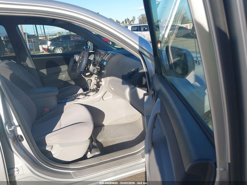 2010 Toyota Highlander Base V6