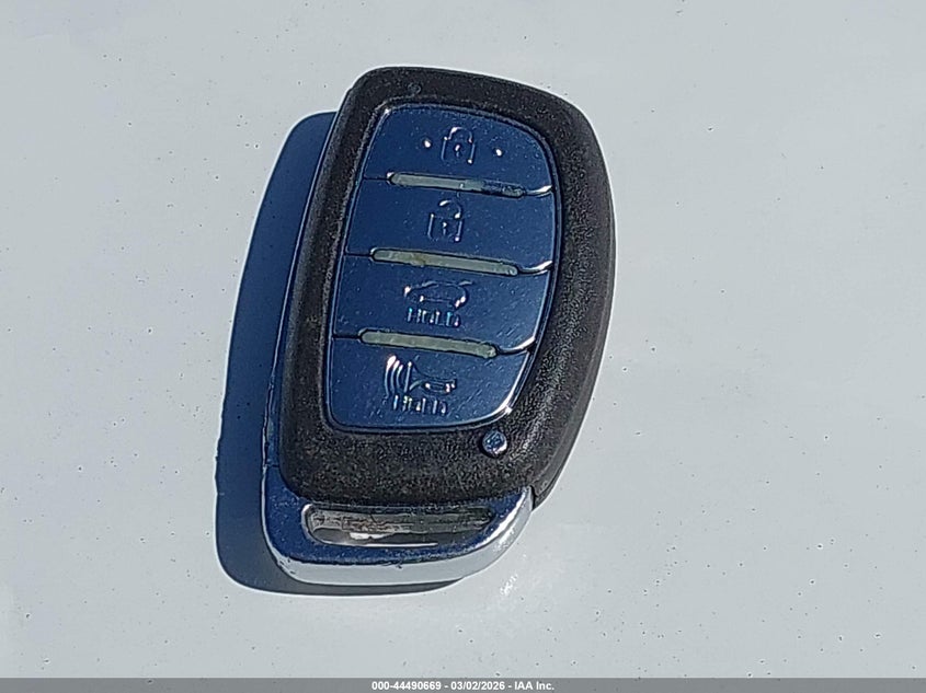 VIN KM8J33ALXKU984237 2019 HYUNDAI TUCSON SEL