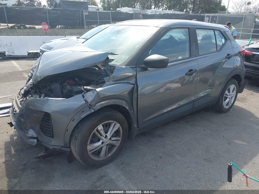 2022 Nissan Kicks S Xtronic Cvt