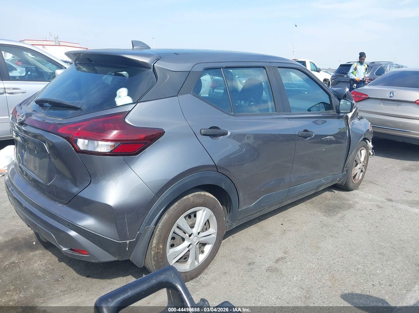 2022 Nissan Kicks S Xtronic Cvt