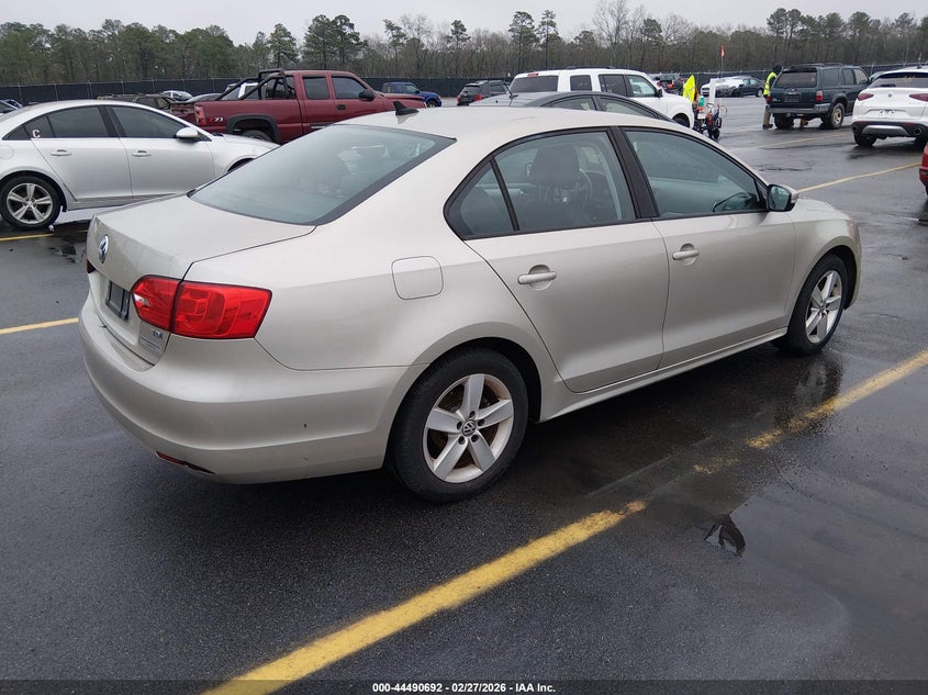 2012 Volkswagen Jetta 2.0L Tdi