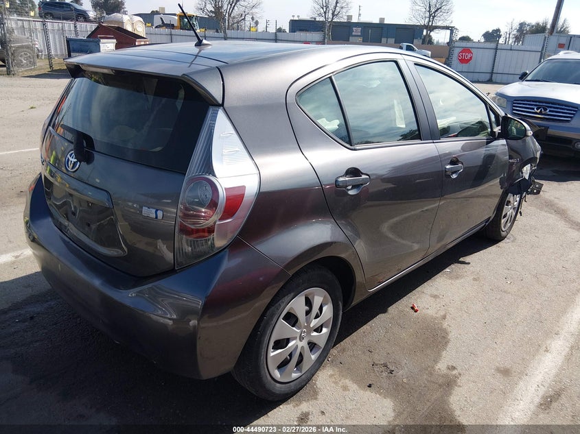 2014 Toyota Prius C Two