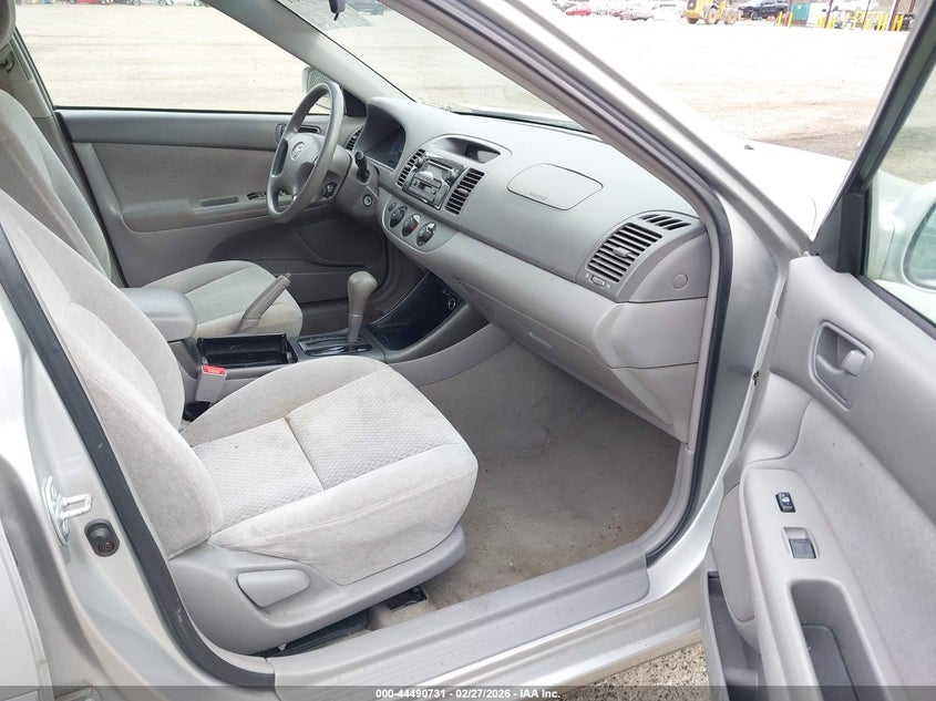 2003 Toyota Camry Le