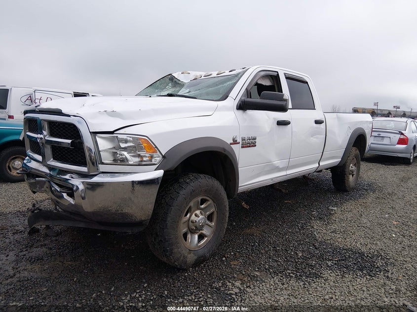2017 Ram 2500 Tradesman 4X4 8' Box
