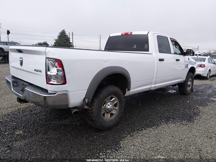 2017 Ram 2500 Tradesman 4X4 8' Box