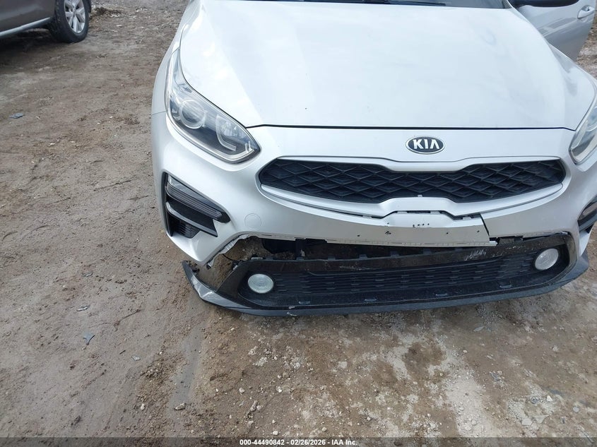 2019 Kia Forte 2.0 Lxs silver Lot 111044490842 Vin 3KPF24AD2KE018832