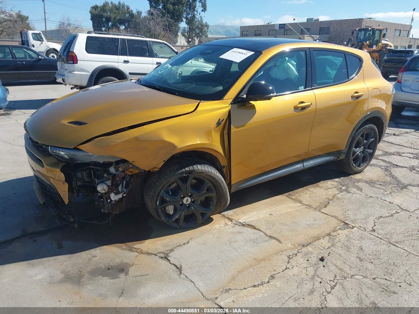 Vin: zacpdfdw5r3a25110, lot: 44987558, dodge hornet r/t plus eawd 20242