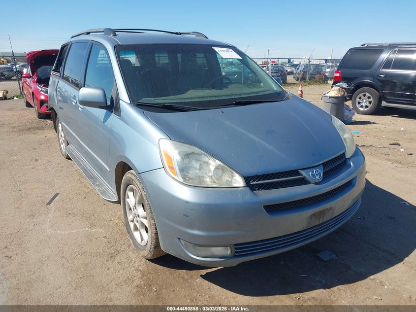 2005 Toyota Sienna Xle