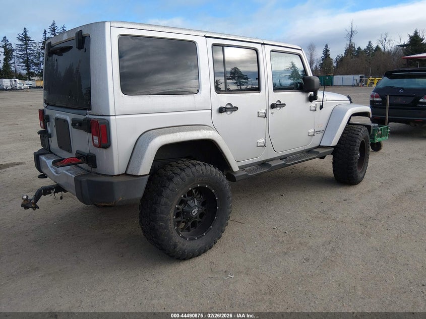 2012 Jeep Wrangler Unlimited Sahara
