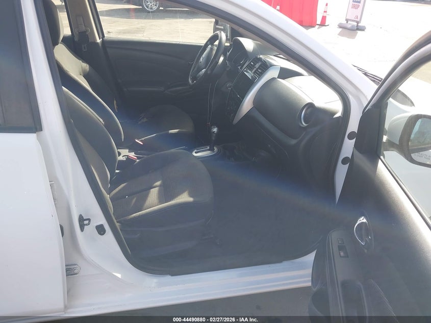 2018 Nissan Versa 1.6 Sv