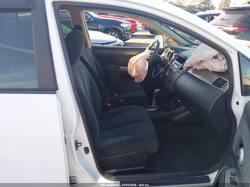 2011 Nissan Versa 1.8S