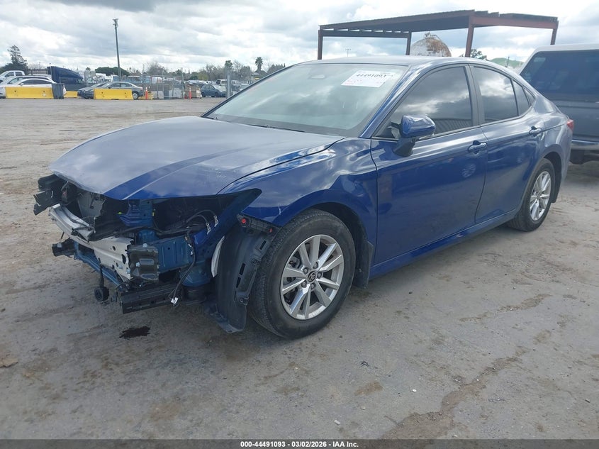 2025 Toyota Camry Le