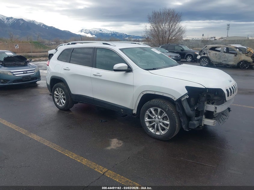 2019 JEEP CHEROKEE LATITUDE 4X4