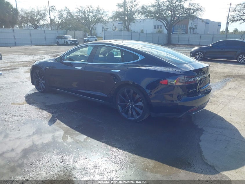 2014 Tesla Model S P85