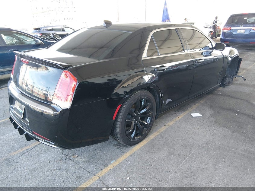 2017 Chrysler 300C