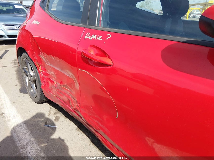 2019 Hyundai Veloster 2.0 VIN: KMHTG6AF2KU018148 Lot: 44491323