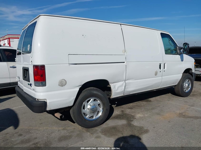 2013 Ford E-350 Super Duty Commercial