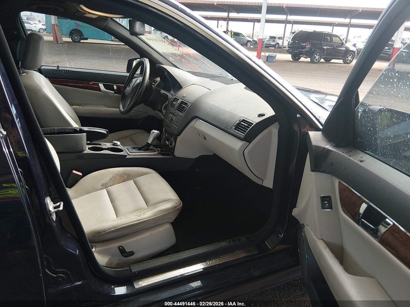 2011 Mercedes-Benz C 300 Sport