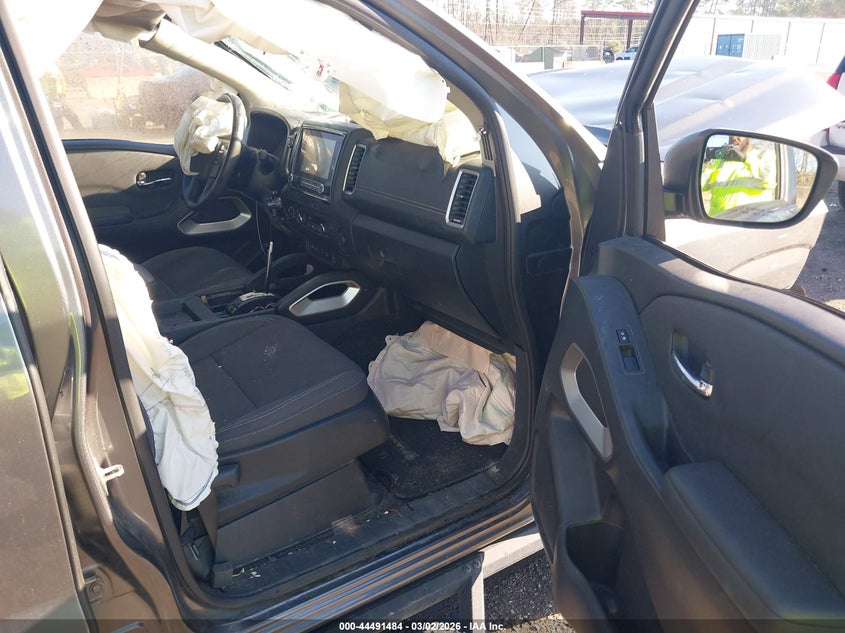 2022 Nissan Frontier Sv 4X4