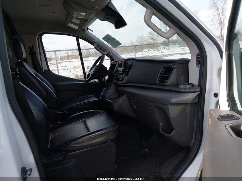 2021 Ford Transit-250