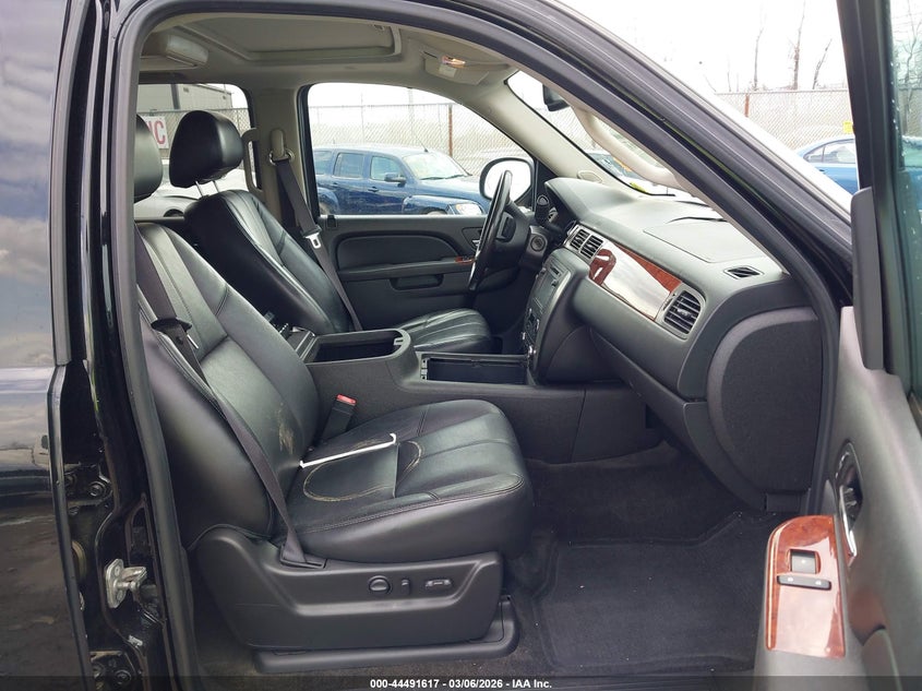 2012 GMC Yukon Slt