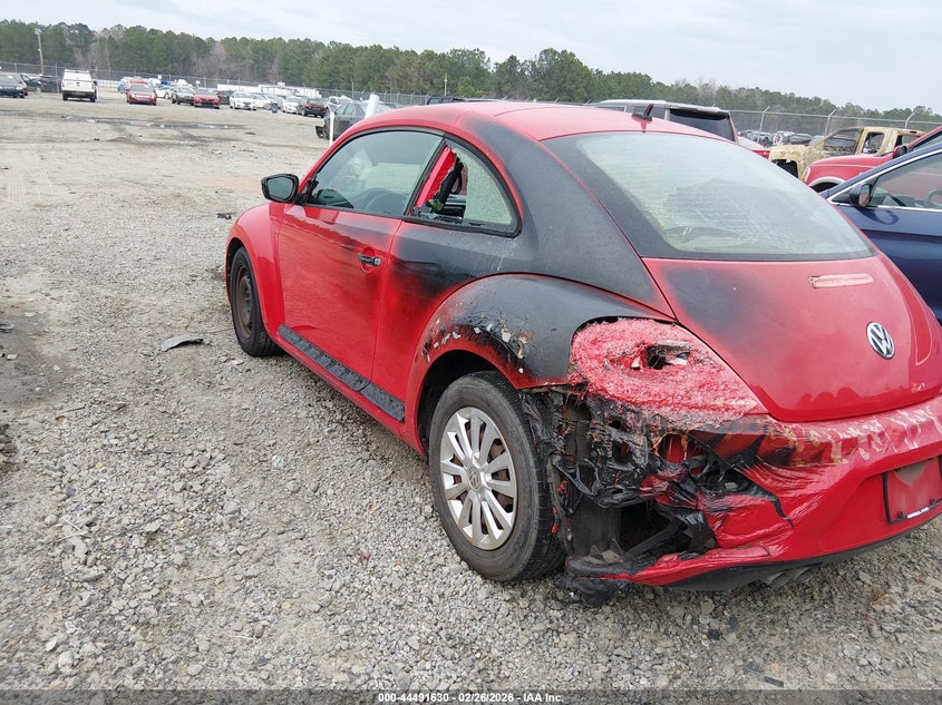 2013 Volkswagen Beetle 2.5L Entry
