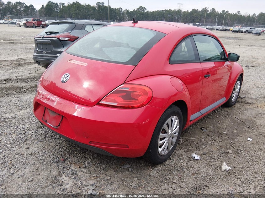 2013 Volkswagen Beetle 2.5L Entry