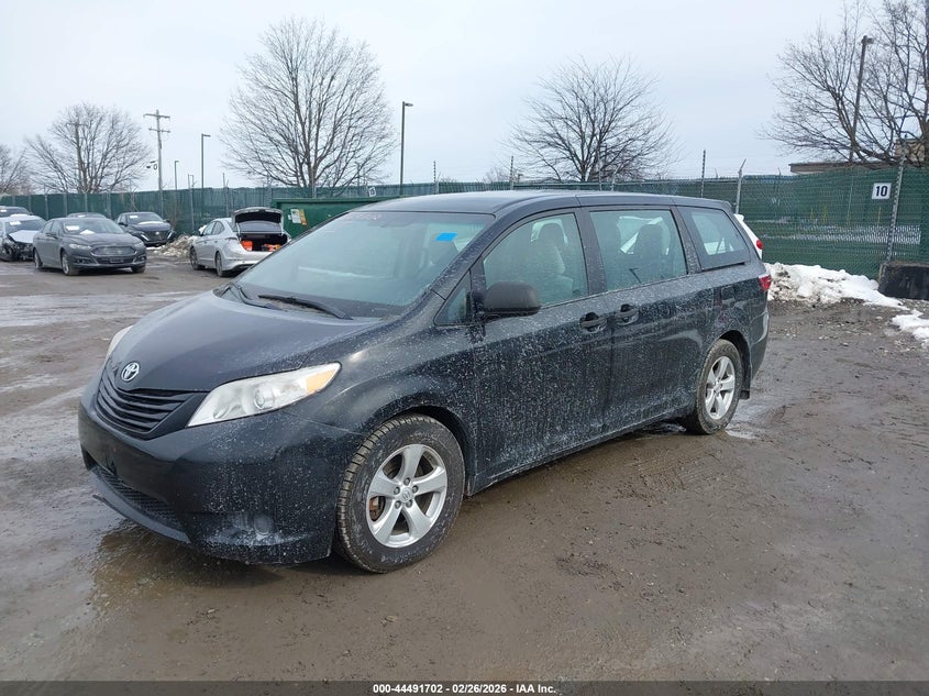 2015 Toyota Sienna L 7 Passenger