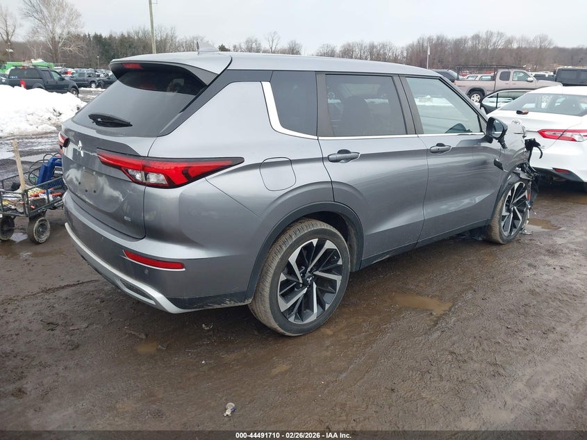 2022 Mitsubishi Outlander Black Edition 2Wd/Se 2.5 2Wd/Se Launch Edition 2Wd