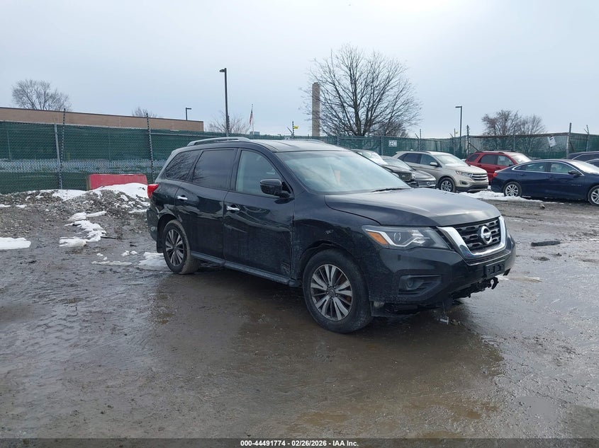 2019 Nissan Pathfinder S