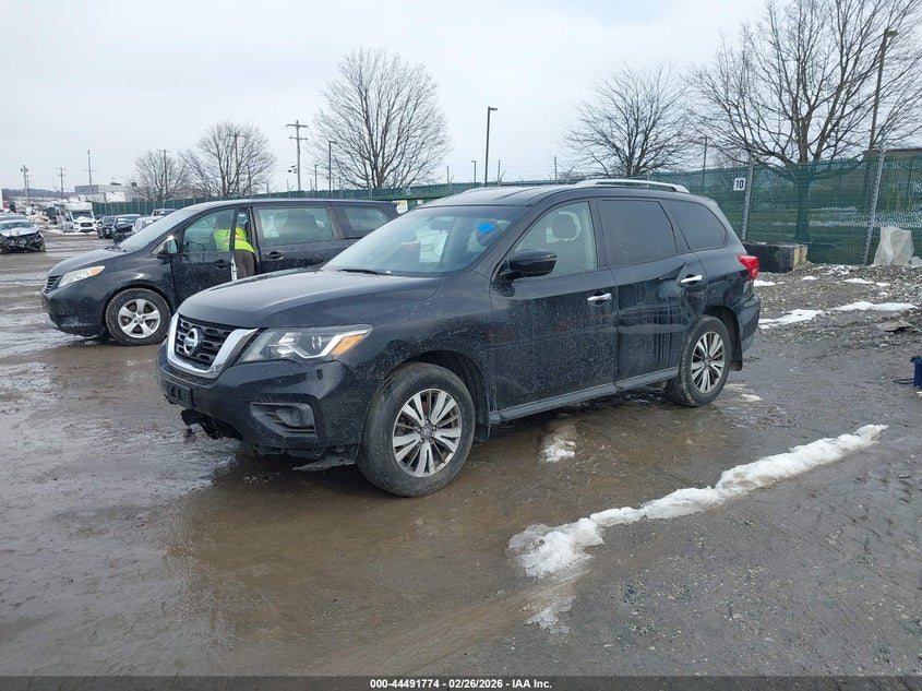 2019 Nissan Pathfinder S