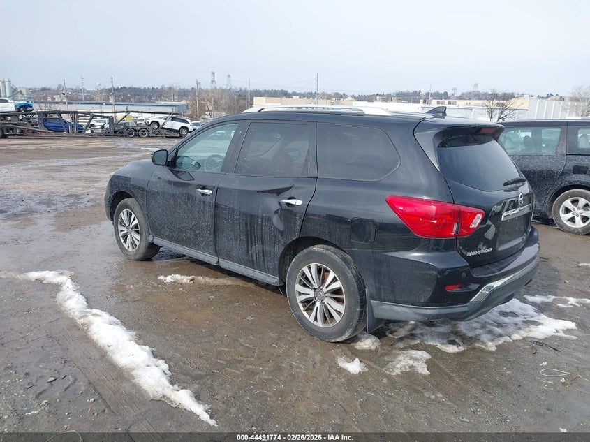 2019 Nissan Pathfinder S