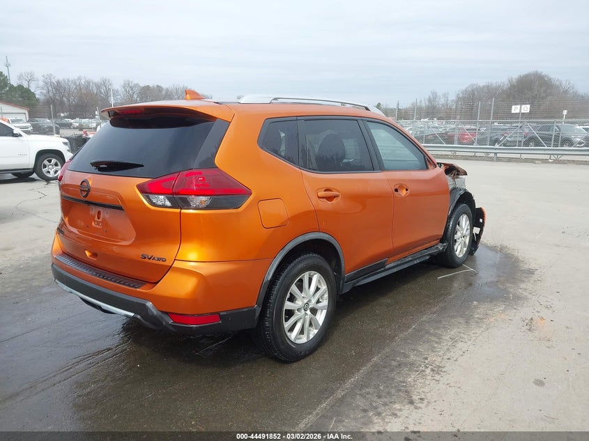 2018 Nissan Rogue Sv