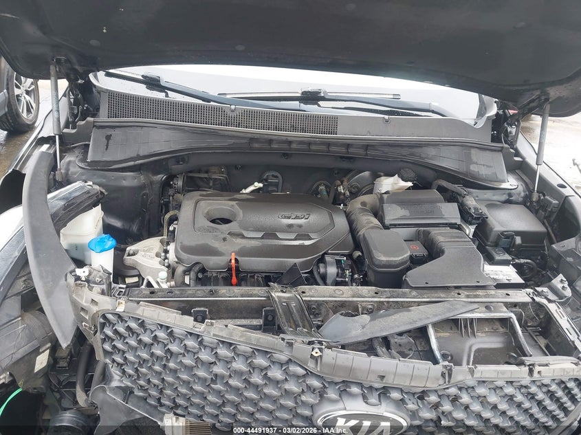 2018 Kia Sorento 2.4L L VIN: 5XYPG4A30JG411744 Lot: 44491937