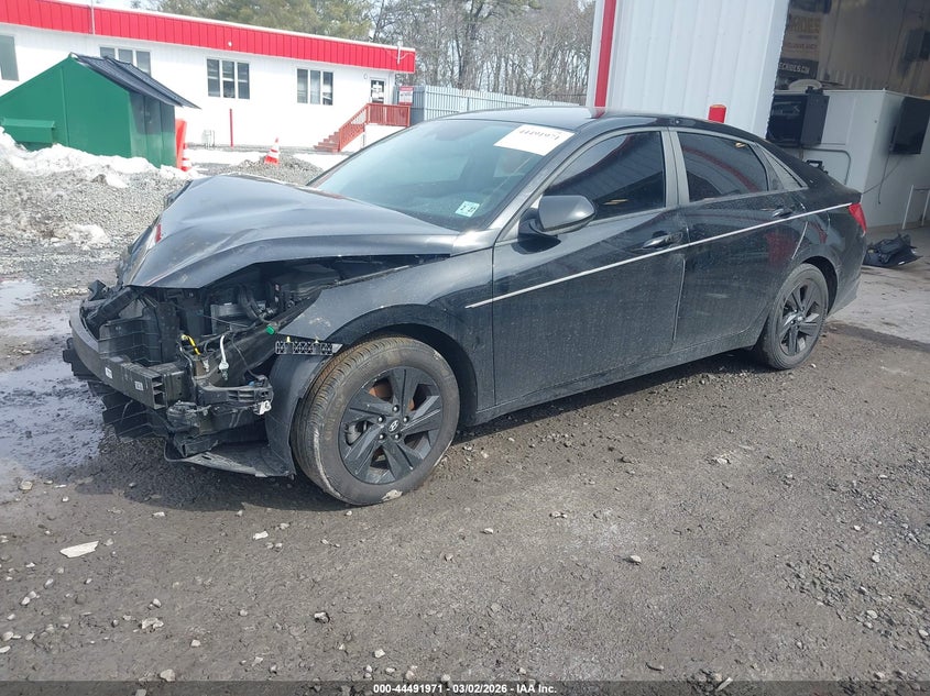 2022 Hyundai Elantra Sel