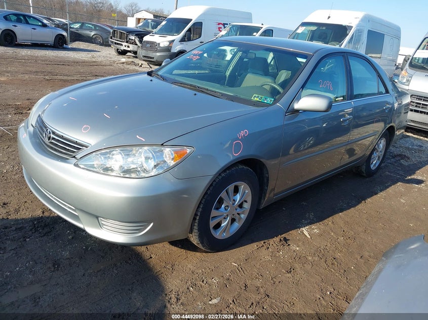 2005 Toyota Camry Le V6