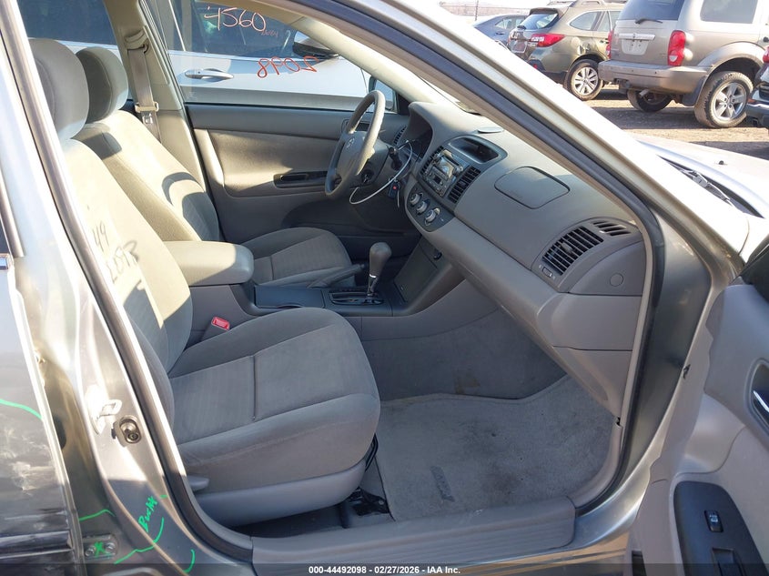 2005 Toyota Camry Le V6