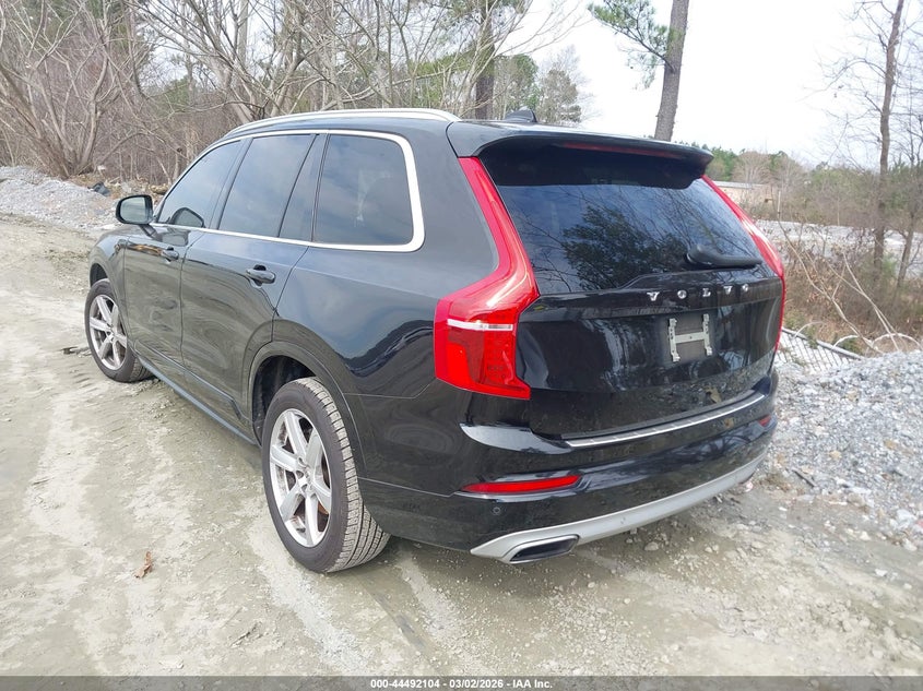 2021 Volvo Xc90 T5 Momentum 7 Passenger