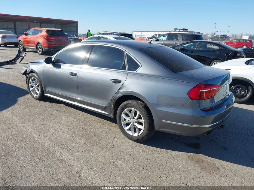 2016 Volkswagen Passat 1.8T S