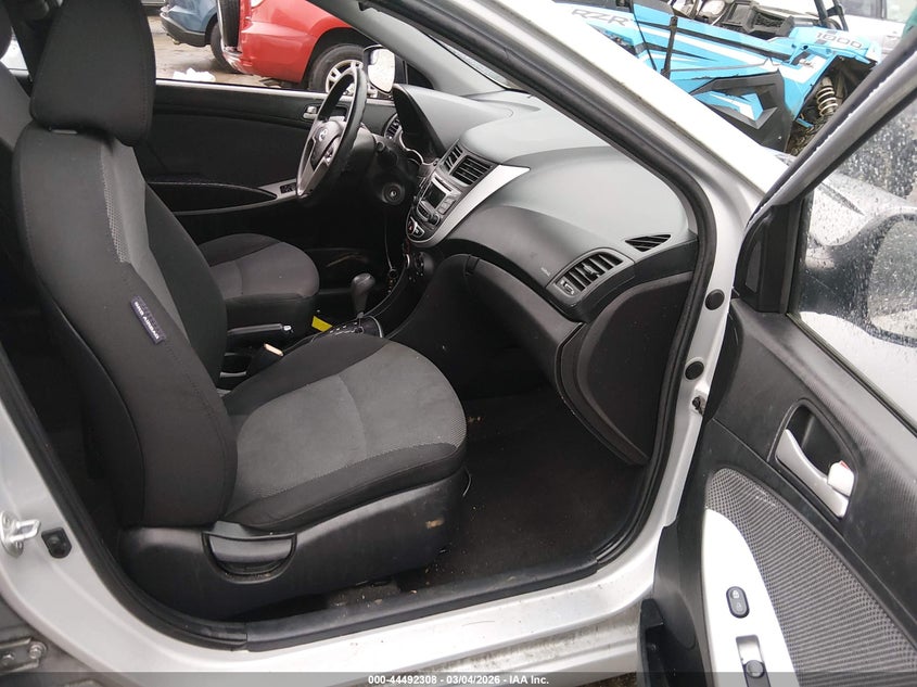 2014 Hyundai Accent Gs